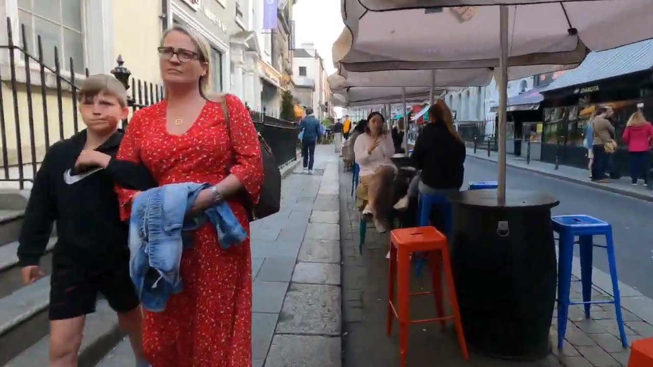 Walking in Dubli'n, IRELAND 🇮🇪 (▶16 min.)