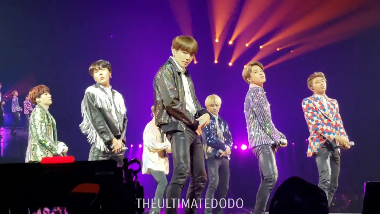 180929 DNA @ BTS 방탄소년단 Love Yourself Tour in Newark Fancam 직캠