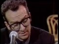 Capture de la vidéo Elvis Costello - Everything You Ever Wanted To Know About Spike