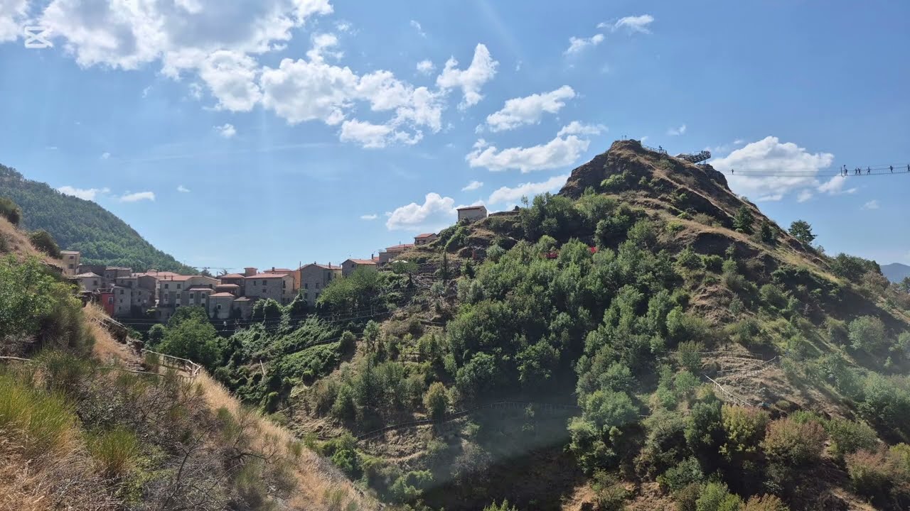 Ferrate Arenazzo e Belvedere a Sasso di Castalda.