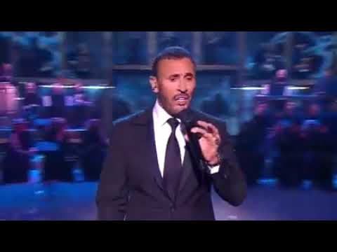 اغنية احبيني بلا عقد باداء خرافي للقيصر من حفل