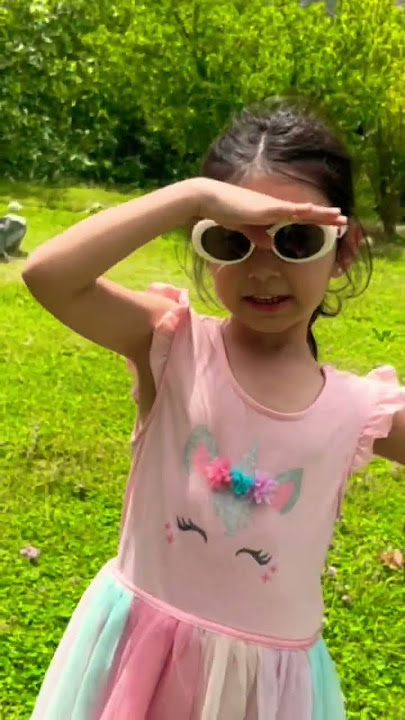 shaky shaky #shorts #youtube #viral #ilyanaqazi