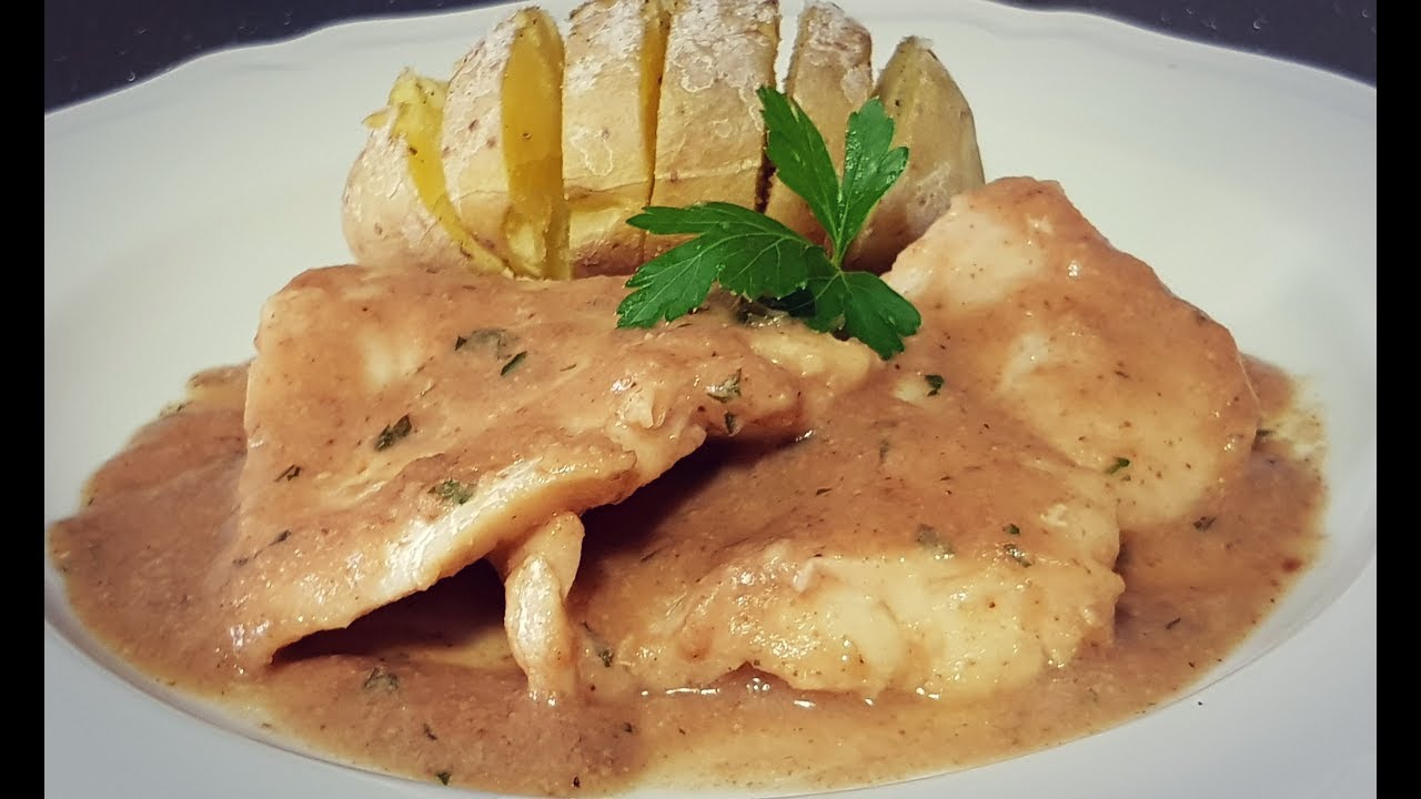 Merluza en salsa de almendras