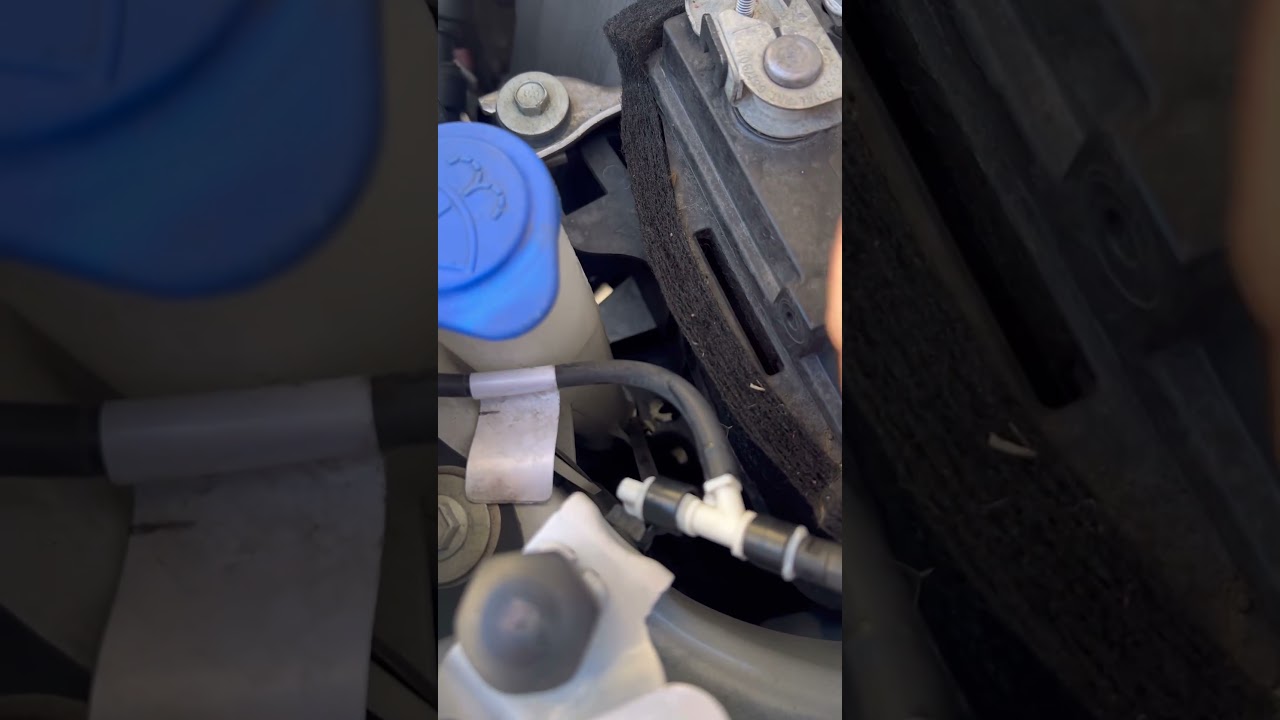 2023 Ford F350 front camera washer fluid fitting leak solution for fords without the added feature.