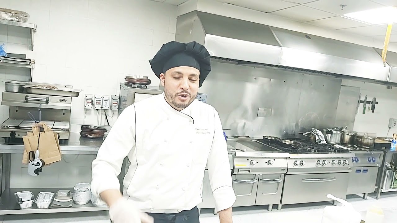 بيف بوبيت بالخضار مع صوص جبنه الشيدر