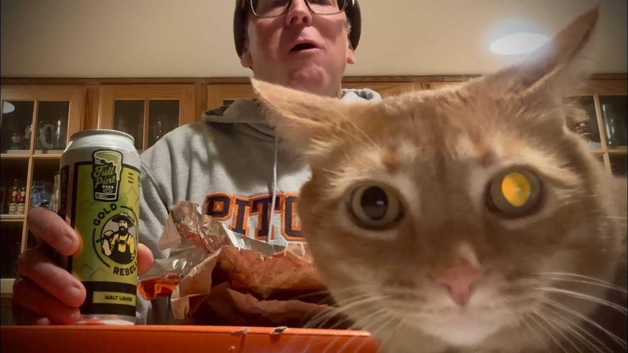 Обзор солодового ликера Gold Rebellion от Full Pint Brewery и пива Arby’s Deep Fried Turkey Gobbler