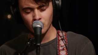 San Cisco - Beach (Live on KEXP) chords