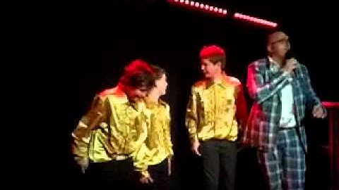 Kom van dat dak af - Prinsonthulling De eikeltjes 2011