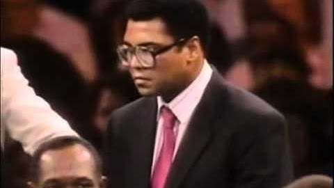 Muhammad Ali (Michael Buffer intro)