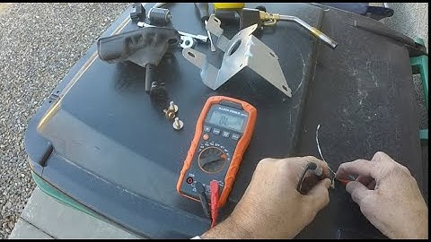 How to repair odyssey rear vent window motor.