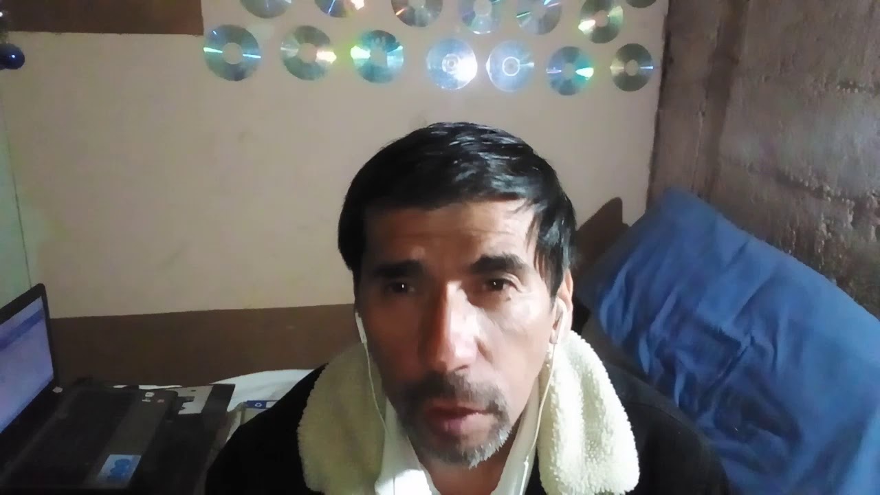 ASMR (SUBA SUBA ,COMIENDO Y HABLANDO )