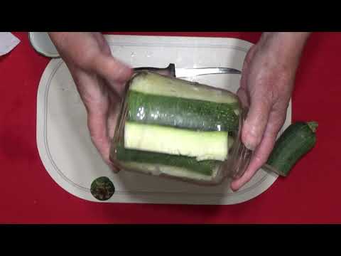 Video: Pickled Cucumbers With Zucchini