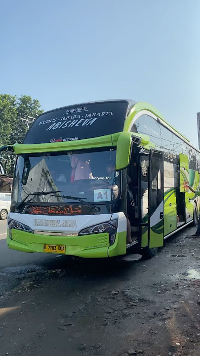 Armada terbaru Po Kalingga Jaya terparkir di agen bus Sumaryono Trip | #busmania #kalinggajaya