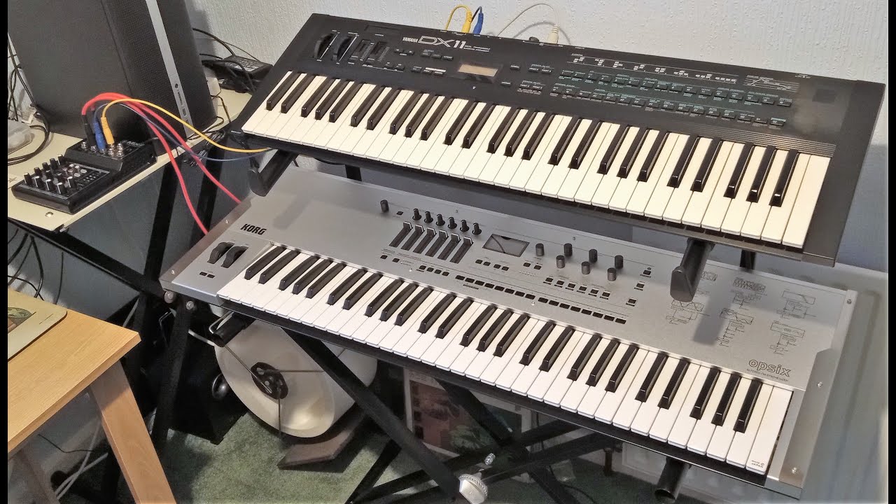 Yamaha DX11 Sound Demo (16 x Single Preset Sounds) - YouTube