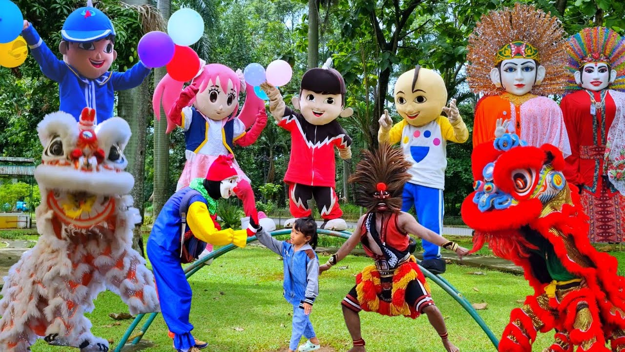 Lagu aku naik odong-odong klip badut lucu barongsai Ondel-ondel | Lagu Indonesia terpopuler