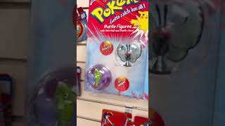 VINTAGE POKÉMON TOYS?! 😱