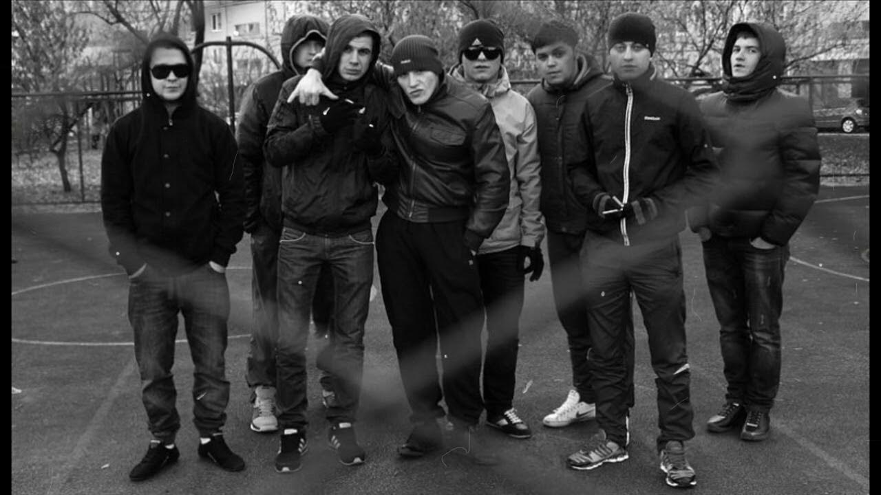 маленький бандит. крутые цитаты для пацанов. пацаны братья. не тем мы занимаемся пацаны. не тем мы занимаемся пацаны.