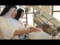¿Sabias Cómo hacen las Hostias para la misa?  HERMANAS CONCEPCIONISTAS TARIJA 2020