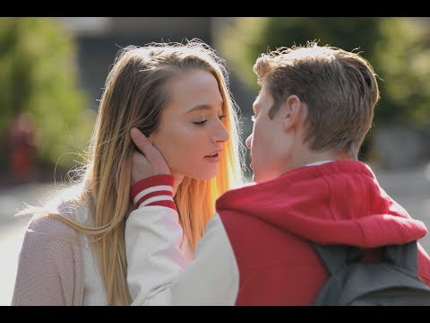 Video: "Handsome Boy" En Nog 8 Doordringende Films Over Tieners
