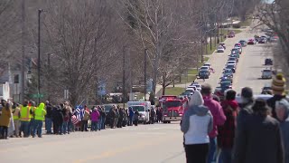 Community gathers to mourn fallen officer Josh Owen