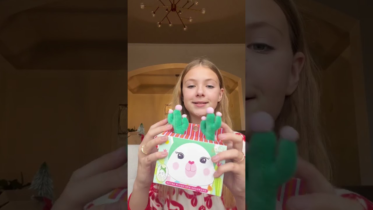 HAULLLL #foryou #preppy #haul #christmasvideo #vecna #strangerthings5 #skincare #needoh #fypシ