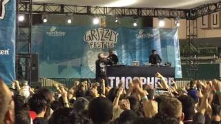 Atmosphere- Shoulda Known live @Grizzly Fest 2016 Fresno Ca