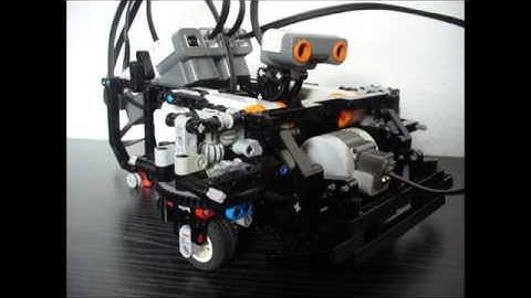 LEGO NXT SumoBot V1