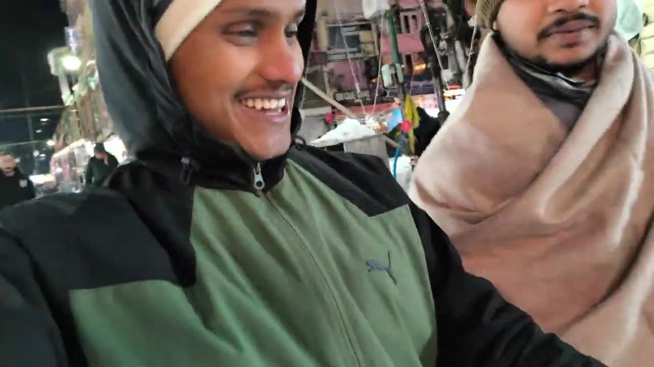 #New #viralvideo #mallroadmanali #manali_snowfall #manalitrip 