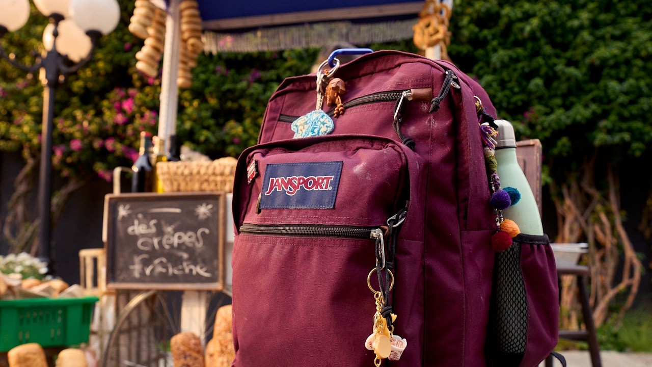 CARRIES WHATEVER YOU’RE CRAVING | THE ORIGINAL THAT KEEPS YOU ORIGINAL