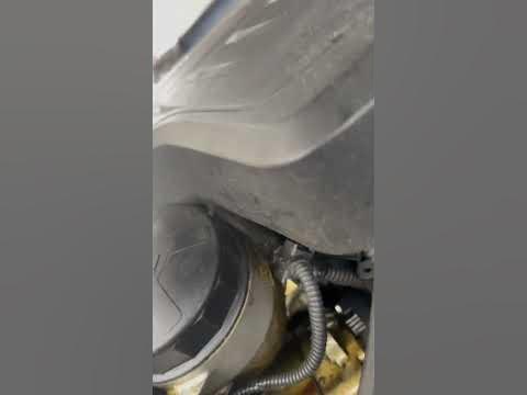 Heavy oil leak from oil filter housing and oil cooler gaskets. 2013 BMW