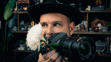 Unboxing the Hasselblad X2D II and XCD 35-100mm Lens