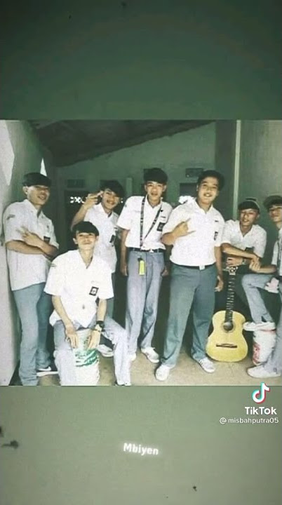 Anak monyet lagi tawuran