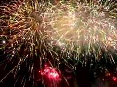 2006 Sagamihara City Summer Fireworks Festival, held at Sagamihara, Kanagawa, Japan. "Star Mine" Fireworks. ç¸æ¨¡åç´æ¶¼è±ç« 2006 ã¹ã¿ã¼ãã¤ã³