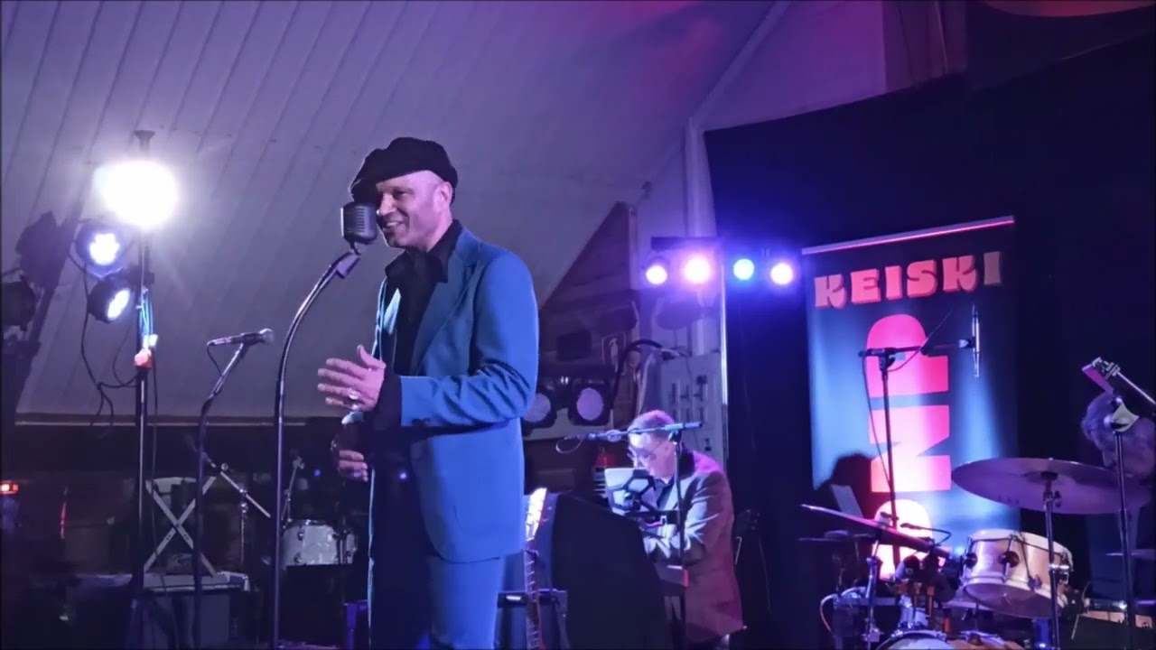 Dimitri Keiski & PNP - Seinillä on korvat