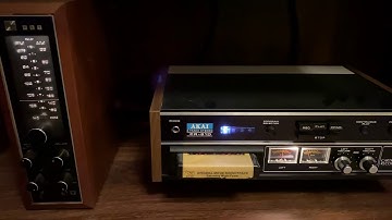 AKAI CR-81D 8 TRACK DECK PLAYER RECORDER