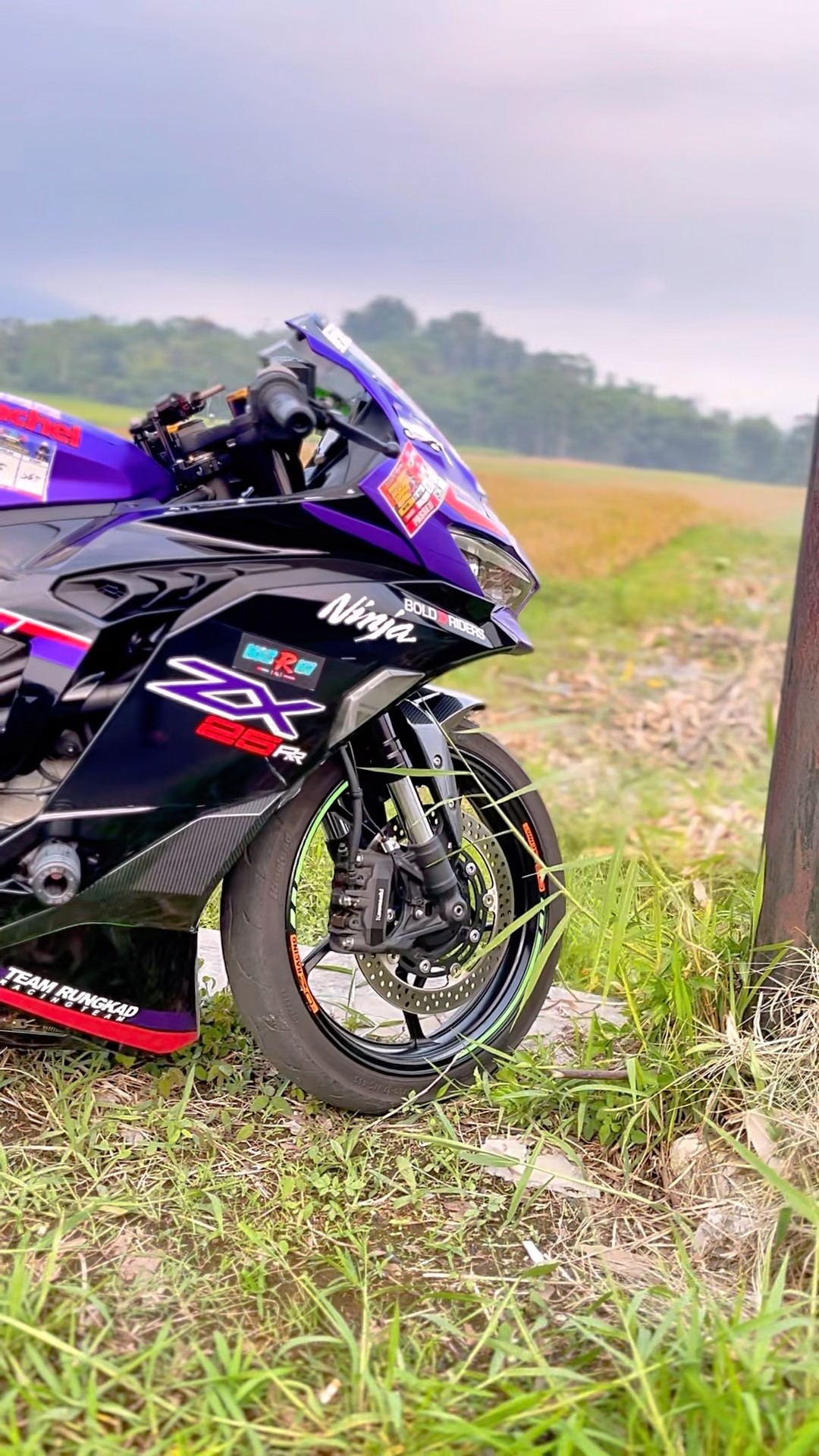 Purple ZX25RR #fypシ #zx25rr #yamahar25 - YouTube