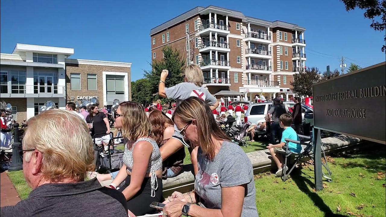 University of Alabama Parade Million Dollar Band October 23
