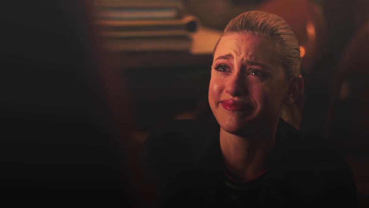 betty cooper // war of hearts