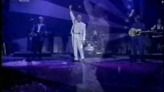 Video-Miniaturansicht von „The Hollies - He Ain't Heavy, He's My Brother (1993)“