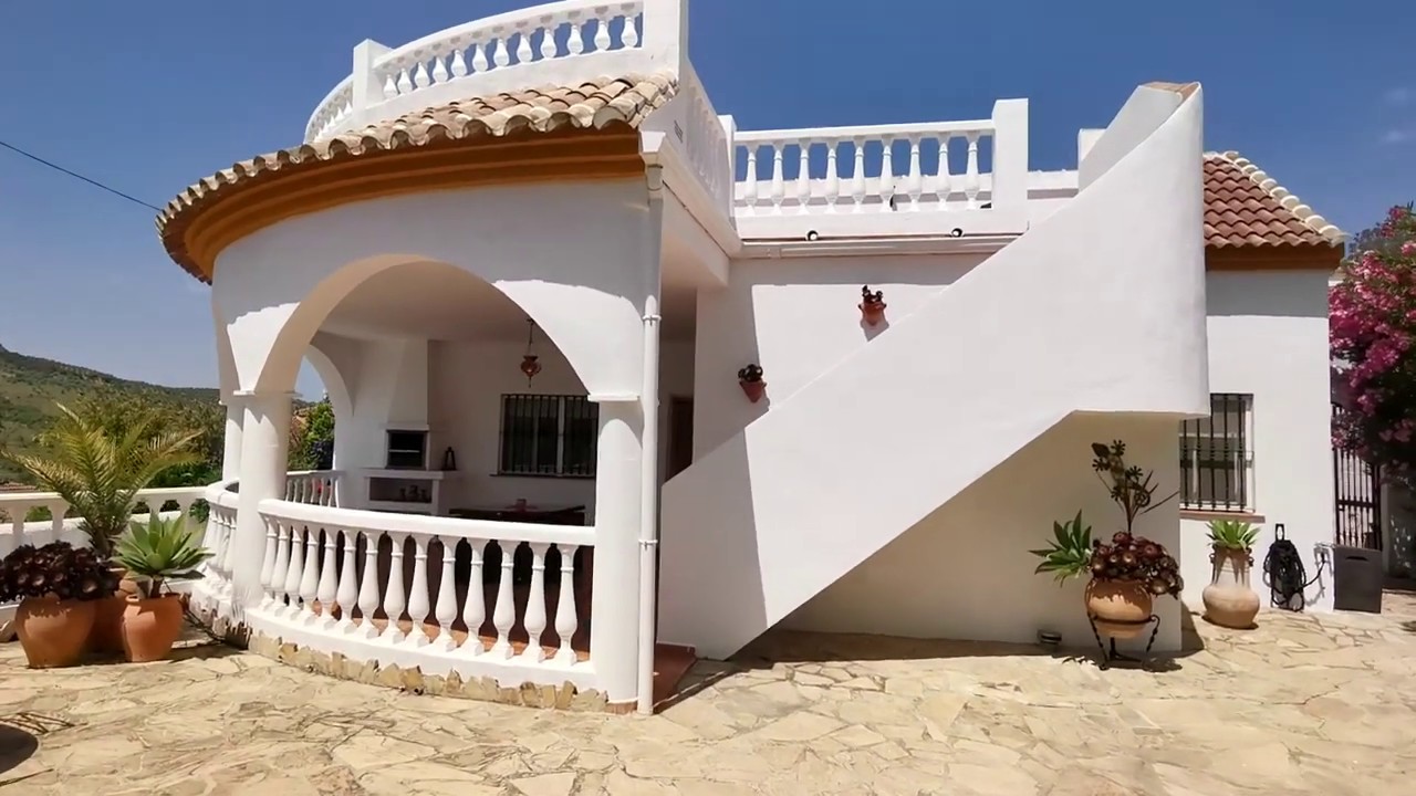 REDUCED Villa Oliva FOR SALE at 285,000€......... NOW 265,000€ YouTube
