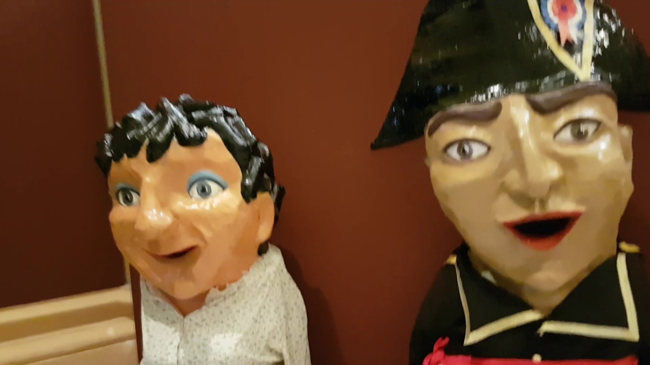 Inauguración de la exposición y presentación del libro Los Gigantes y Cabezudos de Alcalá de Henares