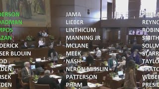 Oregon Republicans stage walkout over transportation package Net Worth