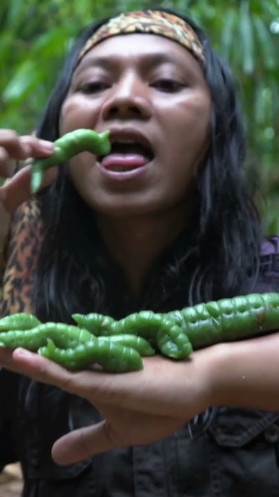 DEDE INOEN MAKAN HILEUD OROK AMAZON (cuplikan)