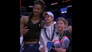 Ja Morant gave these fans a pair of his autographed Ja 1 sneakers & jersey after theirs were stolen screenshot 5