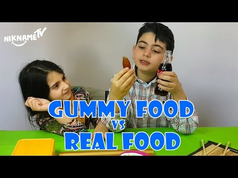 ნიკა და ნინიკო ერთობიან თამაშით - *Gummy Food vs Real Food* შეადარე  ჟელებონის ტკბილეეული.