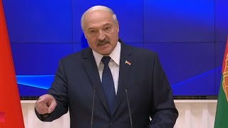 Лукашенко: Россия нас кинула с этими бумажками! / Самые громкие заявления на встрече с депутатами Лукашенко: Россия нас кинула с этими бумажками! / Самые громкие заявления на встрече с депутатами