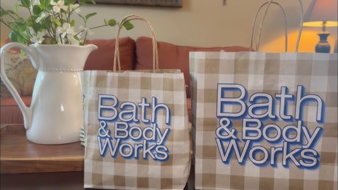 Президенттердің әйелдері жалаңаш