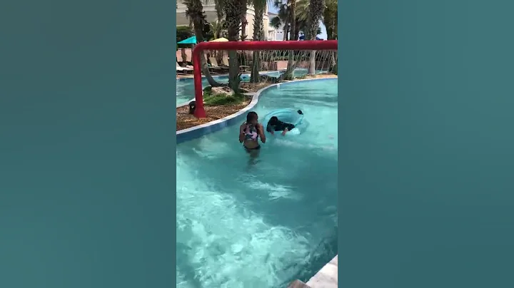 Ari and Austin Brownlee lazy river 2022