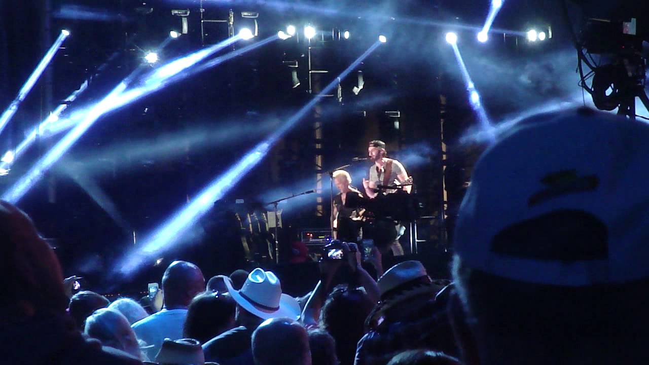 Thomas Rhett All American Middle Class White Boy (CMA Fest 2014