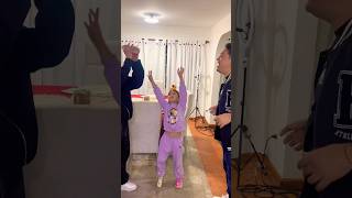 Molestando A Mi Hermana Video Divertido